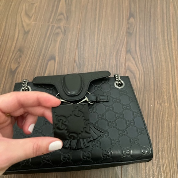 Gucci bag, barely used, in great condition. - Picture 5 of 6